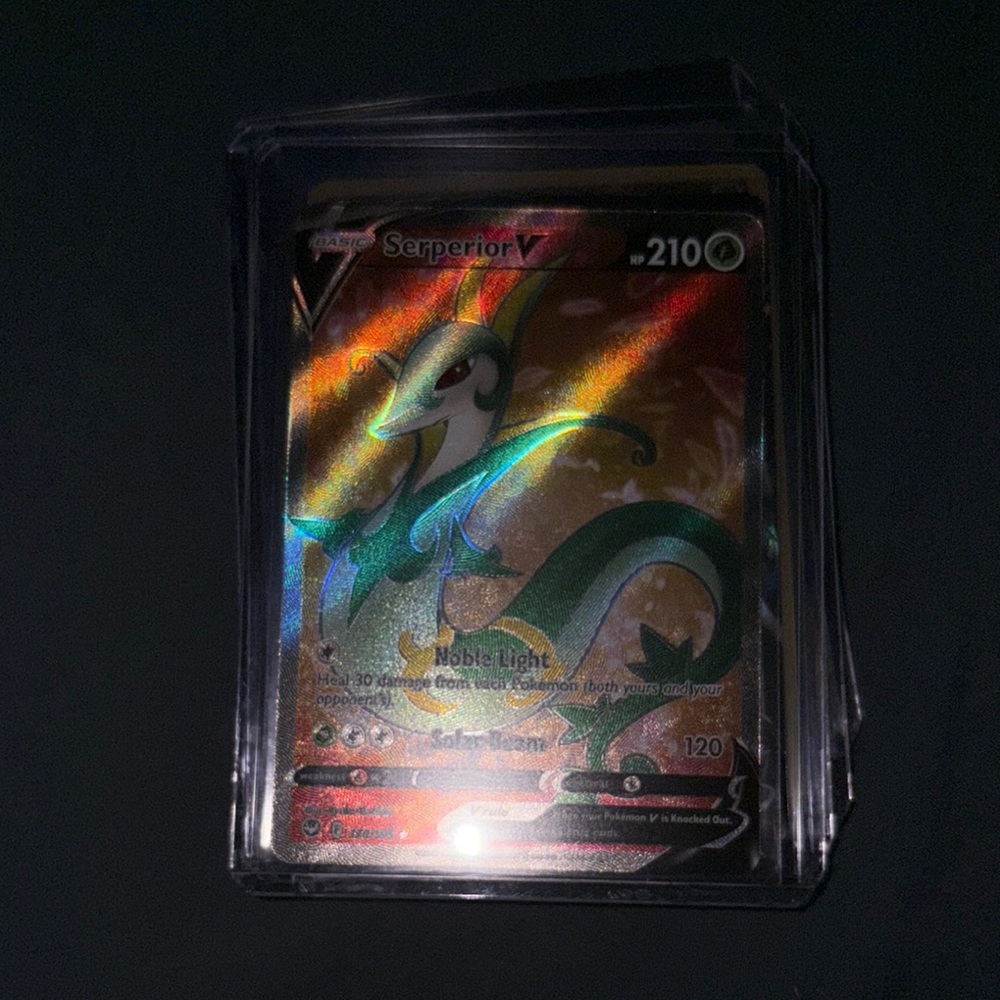 Pokemon Serperior V Holographic Card - Green and Gold
